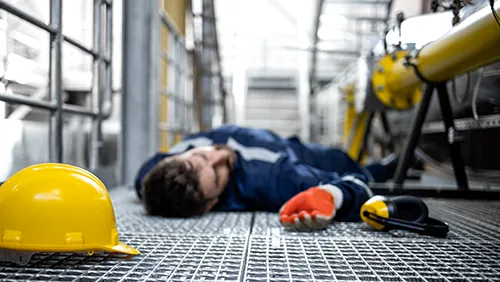 Pager-Freddy 1 Alleinarbeit in der Fabrik